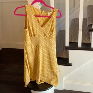 Yellow v neck dress